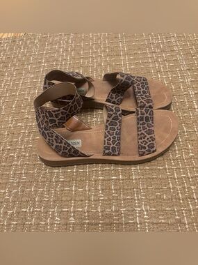 Steve Madden Leopard Print Strappy Sandals - Brown
